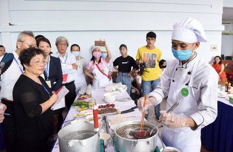 Khởi động cuộc thi Đi tìm người nấu phở ngon 2021 - Ảnh 1. Khởi động cuộc thi Đi tìm người nấu phở ngon 2021 - Ảnh 1.