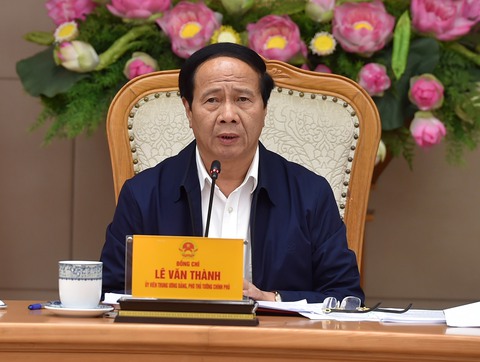 Giá heo hơi giảm đến phân nửa, Chính phủ họp khẩn - Ảnh 1. Giá heo hơi giảm đến phân nửa, Chính phủ họp khẩn - Ảnh 1.