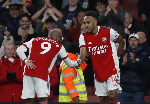 Arsenal tìm lại niềm vui chiến thắng tại Premier League - Ảnh 1. Arsenal tìm lại niềm vui chiến thắng tại Premier League - Ảnh 1.