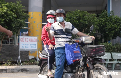 Em nhớ mẹ nhiều lắm, tự hứa với lòng sẽ học giỏi để mẹ vui - Ảnh 8. Em nhớ mẹ nhiều lắm, tự hứa với lòng sẽ học giỏi để mẹ vui - Ảnh 8.