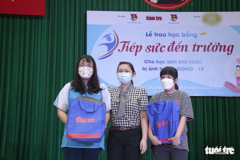 Giờ mẹ mất, cha bệnh nặng nên em sẽ phải mạnh mẽ hơn trước - Ảnh 6. Giờ mẹ mất, cha bệnh nặng nên em sẽ phải mạnh mẽ hơn trước - Ảnh 6.