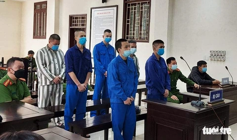 Tiến trắng so sánh bị Đường ‘Nhuệ’ bán đứng như Hải Bánh hại Năm Cam - Ảnh 1. Tiến trắng so sánh bị Đường ‘Nhuệ’ bán đứng như Hải Bánh hại Năm Cam - Ảnh 1.