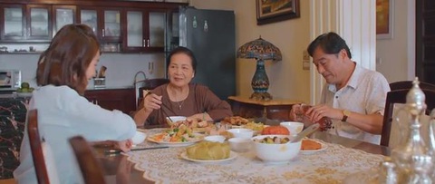 Phim 11 tháng 5 ngày: Khi ‘tiểu tam’ cũng là người yêu cũ của Đăng xuất hiện - Ảnh 4. Phim 11 tháng 5 ngày: Khi ‘tiểu tam’ cũng là người yêu cũ của Đăng xuất hiện - Ảnh 4.