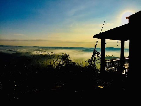 Cuộc thi Nhà tôi - Mái ấm: Có ngôi nhà nằm nghe nắng mưa - Ảnh 1. Cuộc thi Nhà tôi - Mái ấm: Có ngôi nhà nằm nghe nắng mưa - Ảnh 1.