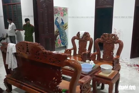 Nam thanh niên dùng chai bia đâm chết ông thông gia của cha mình - Ảnh 1. Nam thanh niên dùng chai bia đâm chết ông thông gia của cha mình - Ảnh 1.