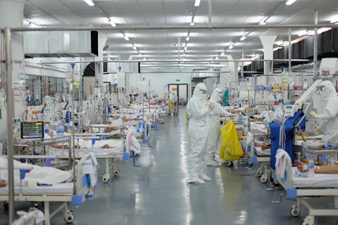 Chúng tôi đã chiến đấu - Kỳ 2: Cuộc gặp gỡ kỳ lạ trong căn phòng sinh - tử - Ảnh 1. Chúng tôi đã chiến đấu - Kỳ 2: Cuộc gặp gỡ kỳ lạ trong căn phòng sinh - tử - Ảnh 1.