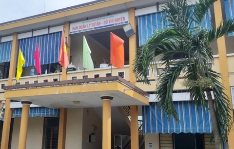 Dàn xếp đấu thầu, giám đốc ban quản lý dự án và phó giám đốc doanh nghiệp bị tạm giữ - Ảnh 1. Dàn xếp đấu thầu, giám đốc ban quản lý dự án và phó giám đốc doanh nghiệp bị tạm giữ - Ảnh 1.