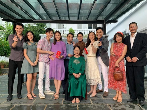Kim Seon Ho không ép bạn gái phá thai; Hương vị tình thân đến hồi kết - Ảnh 3. Kim Seon Ho không ép bạn gái phá thai; Hương vị tình thân đến hồi kết - Ảnh 3.