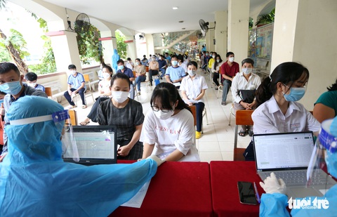 TP.HCM: Quận huyện nào chưa tiêm vắc xin cho trẻ vào ngày mai phải báo cáo Sở Y tế - Ảnh 5. TP.HCM: Quận huyện nào chưa tiêm vắc xin cho trẻ vào ngày mai phải báo cáo Sở Y tế - Ảnh 5.