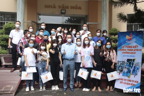 Tình nguyện viên ATM F0 chống dịch: ‘Sẽ chiến tới cùng, chừng nào xong việc mới về’ - Ảnh 7. Tình nguyện viên ATM F0 chống dịch: ‘Sẽ chiến tới cùng, chừng nào xong việc mới về’ - Ảnh 7.