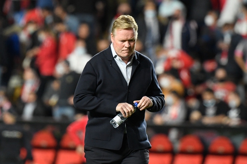 Koeman và những bài học nhớ đời - Ảnh 1. Koeman và những bài học nhớ đời - Ảnh 1.