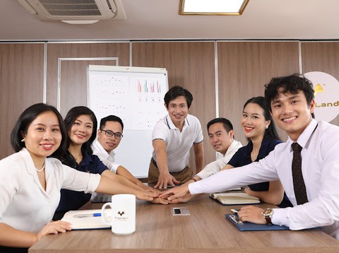 ‘Chốt đơn’ bất động sản chỉ với ‘cú đúp chuột’ - Ảnh 1. ‘Chốt đơn’ bất động sản chỉ với ‘cú đúp chuột’ - Ảnh 1.