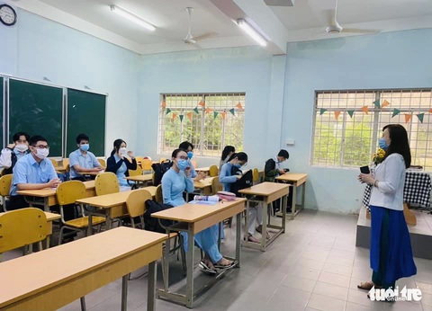 Đà Nẵng lùi thời gian học tại trường đến giữa tháng 11 - Ảnh 1. Đà Nẵng lùi thời gian học tại trường đến giữa tháng 11 - Ảnh 1.