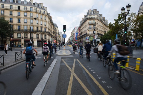 Kế hoạch biến Paris thành thành phố xe đạp - Ảnh 1. Kế hoạch biến Paris thành thành phố xe đạp - Ảnh 1.
