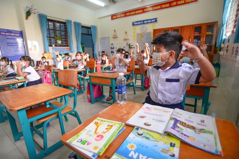 Sở Giáo dục - đào tạo TP.HCM trình UBND TP.HCM dự thảo kế hoạch học trực tiếp tại trường - Ảnh 4. Sở Giáo dục - đào tạo TP.HCM trình UBND TP.HCM dự thảo kế hoạch học trực tiếp tại trường - Ảnh 4.