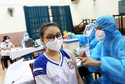 Tin COVID-19 ngày 25-11: TP Thái Nguyên dừng đến trường, Đắk Lắk đẩy nhanh việc tiêm vắc xin - Ảnh 1. Tin COVID-19 ngày 25-11: TP Thái Nguyên dừng đến trường, Đắk Lắk đẩy nhanh việc tiêm vắc xin - Ảnh 1.
