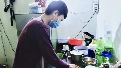 Những người chọn ở lại - Ảnh 1. Những người chọn ở lại - Ảnh 1.