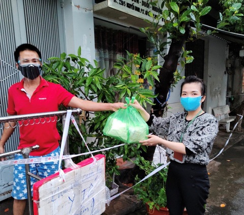 Bộ trưởng Y tế giải thích về chiến lược Zero COVID - Ảnh 3. Bộ trưởng Y tế giải thích về chiến lược Zero COVID - Ảnh 3.