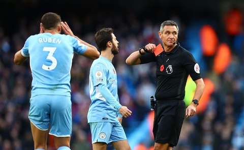Crystal Palace quật ngã Man City, Liverpool bị Brighton cầm chân dù dẫn trước 2-0 - Ảnh 2. Crystal Palace quật ngã Man City, Liverpool bị Brighton cầm chân dù dẫn trước 2-0 - Ảnh 2.