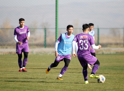 Ông Park cho U23 Việt Nam đá đối kháng để tìm đội hình mạnh đấu U23 Myanmar - Ảnh 3. Ông Park cho U23 Việt Nam đá đối kháng để tìm đội hình mạnh đấu U23 Myanmar - Ảnh 3.