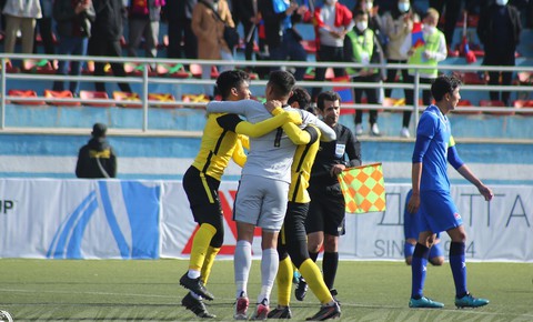 Malaysia đoạt vé dự U23 châu Á 2022, Thái Lan chờ Lào giải cứu - Ảnh 1. Malaysia đoạt vé dự U23 châu Á 2022, Thái Lan chờ Lào giải cứu - Ảnh 1.