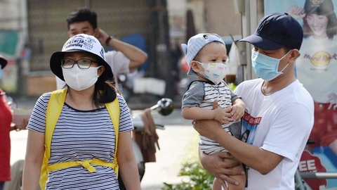 Thưởng tiền khi phụ nữ sinh con: Như muối bỏ biển, ngân sách lại không gánh nổi - Ảnh 1. Thưởng tiền khi phụ nữ sinh con: Như muối bỏ biển, ngân sách lại không gánh nổi - Ảnh 1.