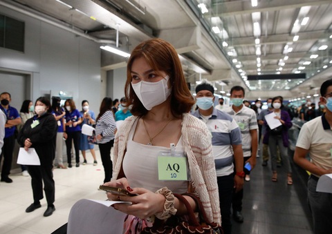 Tin sáng 31-10: Nhiều nơi tăng ca COVID-19; Hà Nội có bộ tiêu chí mở lại trường học - Ảnh 6. Tin sáng 31-10: Nhiều nơi tăng ca COVID-19; Hà Nội có bộ tiêu chí mở lại trường học - Ảnh 6.
