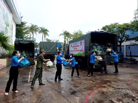 Đoàn viên TP Cần Thơ tìm hiểu trực tuyến kiến thức pháp luật về an toàn giao thông - Ảnh 1. Đoàn viên TP Cần Thơ tìm hiểu trực tuyến kiến thức pháp luật về an toàn giao thông - Ảnh 1.