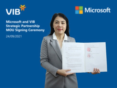 VIB hợp tác Microsoft tạo bứt phá tốc độ dịch vụ và đổi mới sáng tạo - Ảnh 2. VIB hợp tác Microsoft tạo bứt phá tốc độ dịch vụ và đổi mới sáng tạo - Ảnh 2.