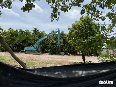 Nhân lúc người người chống COVID-19, ồ ạt chiếm đất công, phân lô bán, chỉ cần cọc 10 triệu - Ảnh 8. Nhân lúc người người chống COVID-19, ồ ạt chiếm đất công, phân lô bán, chỉ cần cọc 10 triệu - Ảnh 8.