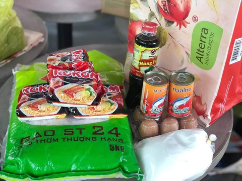 Jemmia Mỗi con người chúng ta đều là một viên kim cương quý giá! - Ảnh 2. Jemmia Mỗi con người chúng ta đều là một viên kim cương quý giá! - Ảnh 2.