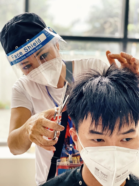 Hồ Ngọc Hà, Khả Như cùng hơn 1.000 người nổi tiếng lan tỏa năng lượng tích cực cho thành phố - Ảnh 5. Hồ Ngọc Hà, Khả Như cùng hơn 1.000 người nổi tiếng lan tỏa năng lượng tích cực cho thành phố - Ảnh 5.
