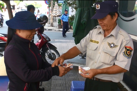 Đồng Nai cho bán vé số trở lại trong tháng 10 - Ảnh 1. Đồng Nai cho bán vé số trở lại trong tháng 10 - Ảnh 1.