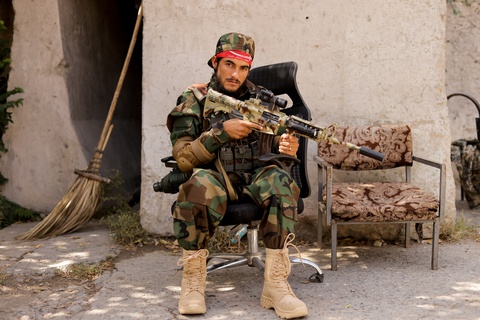 Taliban bắt giữ 4 thành viên chi nhánh IS - Ảnh 1. Taliban bắt giữ 4 thành viên chi nhánh IS - Ảnh 1.