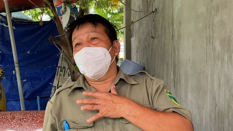 Những người hùng thầm lặng hy sinh vì chống dịch: Giúp bà con, tuổi 70 đâu ngại gian nguy - Ảnh 3. Những người hùng thầm lặng hy sinh vì chống dịch: Giúp bà con, tuổi 70 đâu ngại gian nguy - Ảnh 3.
