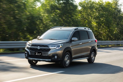 Suzuki XL7 đã thay đổi cuộc chơi xe 7 chỗ cỡ nhỏ như thế nào? - Ảnh 1. Suzuki XL7 đã thay đổi cuộc chơi xe 7 chỗ cỡ nhỏ như thế nào? - Ảnh 1.