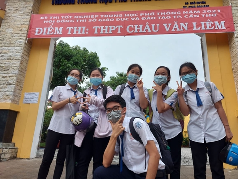 Thi tốt nghiệp THPT 2022: Bộ vẫn ra đề, quy định lịch thi - Ảnh 1. Thi tốt nghiệp THPT 2022: Bộ vẫn ra đề, quy định lịch thi - Ảnh 1.