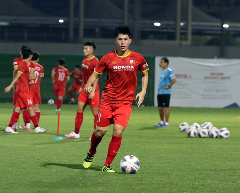 Đình Trọng bị loại khỏi trận gặp Trung Quốc - Ảnh 1. Đình Trọng bị loại khỏi trận gặp Trung Quốc - Ảnh 1.