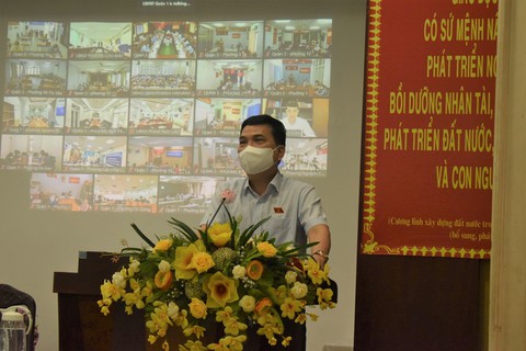 Phó giám đốc Công an TP.HCM: Cần cảnh giác tội phạm cướp giật, lừa đảo tăng lên - Ảnh 1. Phó giám đốc Công an TP.HCM: Cần cảnh giác tội phạm cướp giật, lừa đảo tăng lên - Ảnh 1.