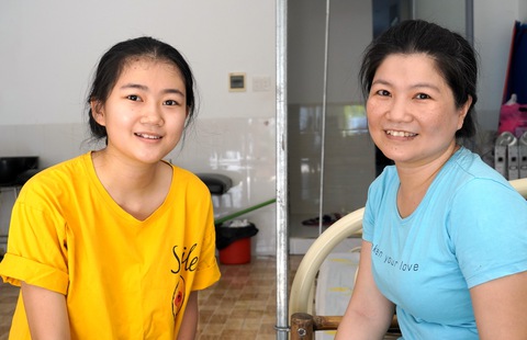 Những nữ sinh miền Đất Đỏ vượt khó đến giảng đường - Ảnh 2. Những nữ sinh miền Đất Đỏ vượt khó đến giảng đường - Ảnh 2.