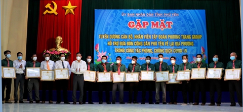 Phú Yên: Hơn 70 ngày, đưa 16.772 người từ TP.HCM và phía Nam về quê - Ảnh 2. Phú Yên: Hơn 70 ngày, đưa 16.772 người từ TP.HCM và phía Nam về quê - Ảnh 2.