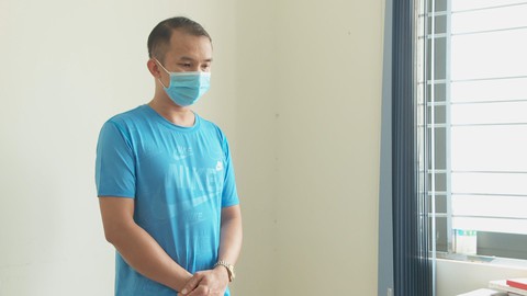Khởi tố bị can vụ F0 trốn khai báo y tế làm lây COVID-19 cho 10 người ở Buôn Ma Thuột - Ảnh 1. Khởi tố bị can vụ F0 trốn khai báo y tế làm lây COVID-19 cho 10 người ở Buôn Ma Thuột - Ảnh 1.