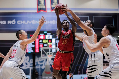 Thang Long Warriors ‘đòi nợ’ nhà vô địch Saigon Heat - Ảnh 2. Thang Long Warriors ‘đòi nợ’ nhà vô địch Saigon Heat - Ảnh 2.
