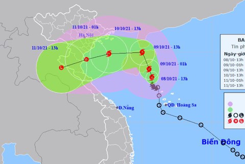 Bão số 7 liên tục đổi hướng, gây gió giật cấp 11 khi vào vịnh Bắc Bộ - Ảnh 1. Bão số 7 liên tục đổi hướng, gây gió giật cấp 11 khi vào vịnh Bắc Bộ - Ảnh 1.