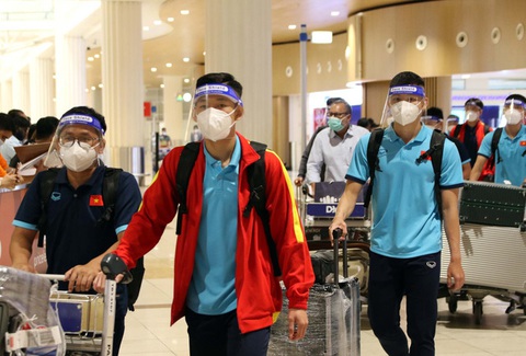 Đội tuyển U22 Việt Nam đã có mặt tại UAE để chuẩn bị cho vòng loại U23 châu Á - Ảnh 1. Đội tuyển U22 Việt Nam đã có mặt tại UAE để chuẩn bị cho vòng loại U23 châu Á - Ảnh 1.