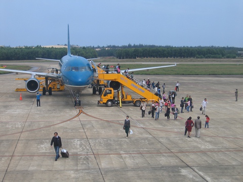 Quảng Bình: Hàng không, đường sắt đón khách trở lại từ ngày 10-10 - Ảnh 1. Quảng Bình: Hàng không, đường sắt đón khách trở lại từ ngày 10-10 - Ảnh 1.