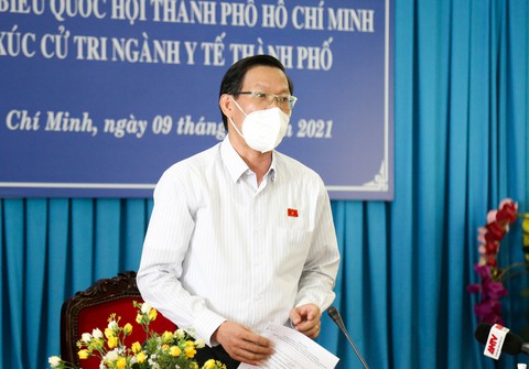 Chủ tịch nước Nguyễn Xuân Phúc: TP.HCM từng bước mở cửa nhưng phải kiểm soát rủi ro - Ảnh 2. Chủ tịch nước Nguyễn Xuân Phúc: TP.HCM từng bước mở cửa nhưng phải kiểm soát rủi ro - Ảnh 2.