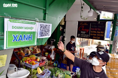 Sắp có hướng dẫn sống chung với dịch, TP.HCM được giải pháp riêng? - Ảnh 1. Sắp có hướng dẫn sống chung với dịch, TP.HCM được giải pháp riêng? - Ảnh 1.