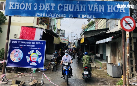Người ngoài vào Bạc Liêu phải được chủ tịch tỉnh cho phép - Ảnh 1. Người ngoài vào Bạc Liêu phải được chủ tịch tỉnh cho phép - Ảnh 1.