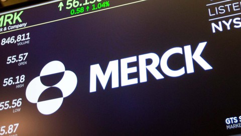 Hãng dược Merck nộp hồ sơ cấp phép sử dụng khẩn cấp thuốc Molnupiravir - Ảnh 1. Hãng dược Merck nộp hồ sơ cấp phép sử dụng khẩn cấp thuốc Molnupiravir - Ảnh 1.